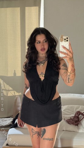 Tuttilicious nude photo 2