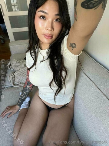 tvylorafterdark nude photo 103