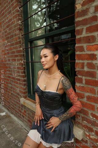 tvylorafterdark nude photo 115