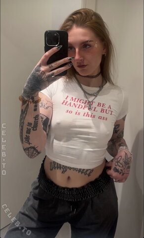 twofacedkimmy nude photo 2