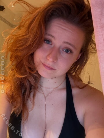 Twostonelol nude photo 23