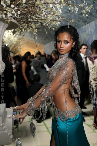 Tyla nude
