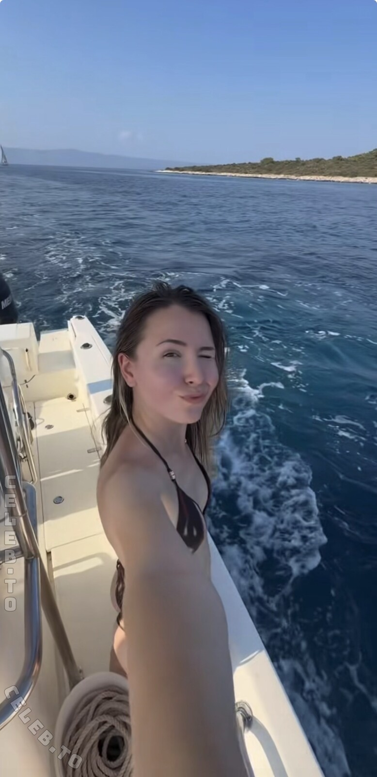 Typisch Kassii nude photo 4