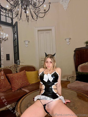 U-lucyuwu nude photo 115
