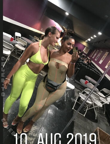 Ugclaurita nude photo 3