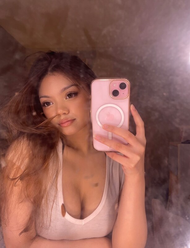 Umasha nude photo 1