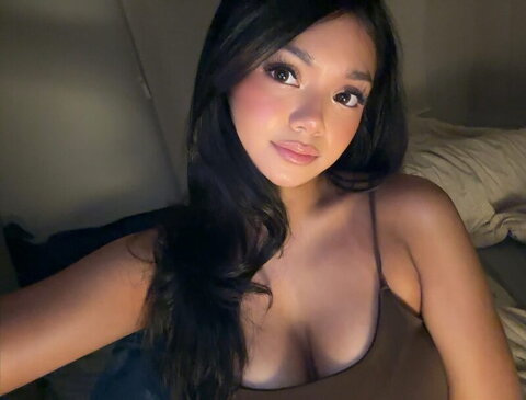Umasha nude photo 10