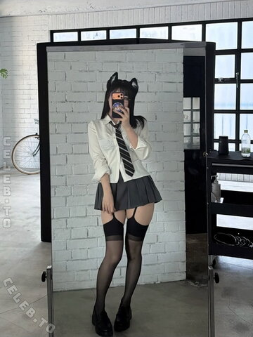 Umi Shinonome nude photo 15