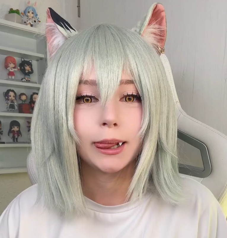 Upminaa nude photo 1