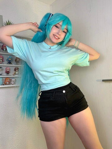 Upminaa nude photo 49