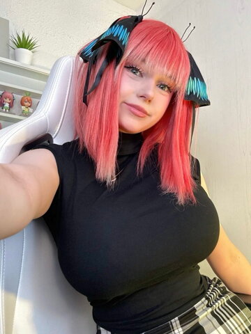 Upminaa nude photo 30