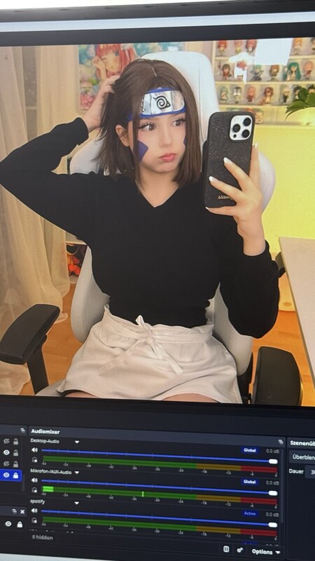 Upminaa nude photo 1