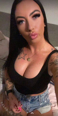 Vaja91 / vanessa_janine91 nude photo 5