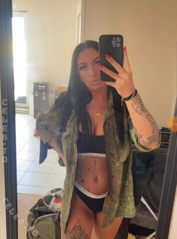 Vaja91 / vanessa_janine91 nude photo 34