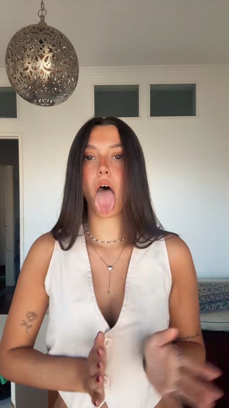 Valeenerea nude photo 23