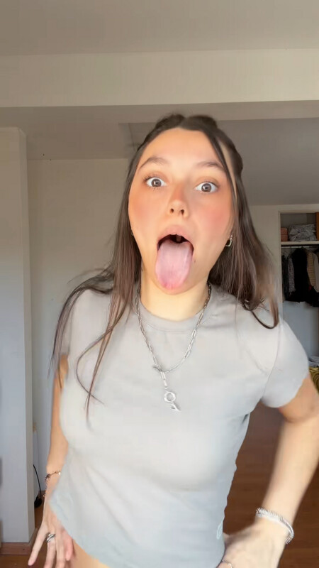 Valeenerea nude photo 32
