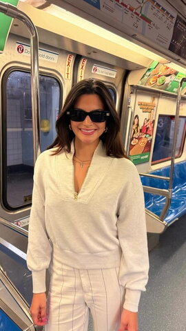 Valentina Gomez New (1 photo)