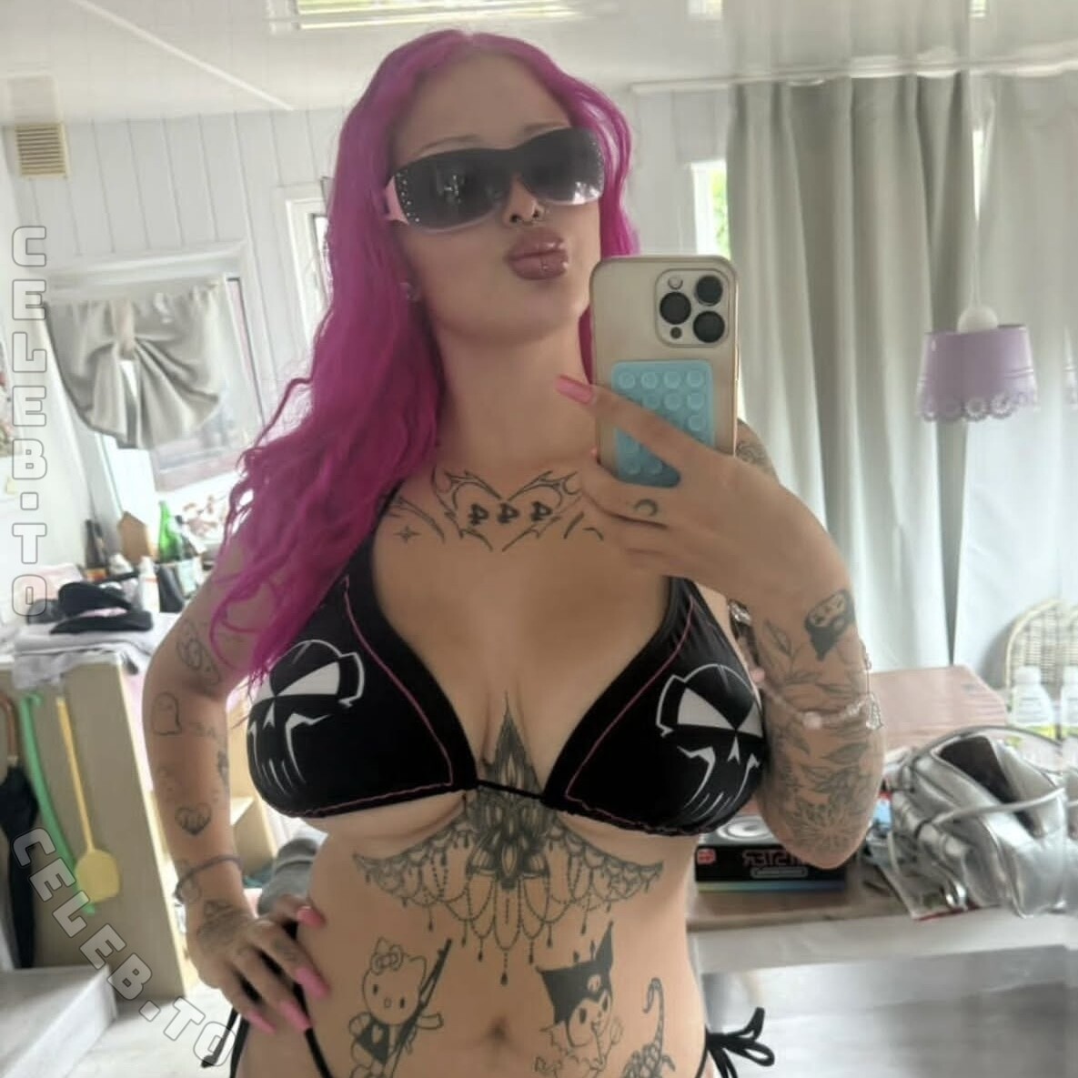Valeria Maria nude photo 2