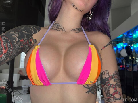 Valerica Steele – Happy Titty Tuesday >> slide for a surprise 🩷💛🧡 Mommy is sooooo proud of you 💕
