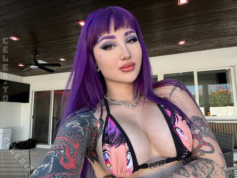 Valerica Steele photo 2
