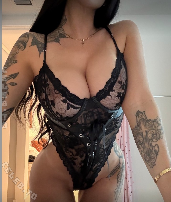 Valerie Cossette nude photo 2