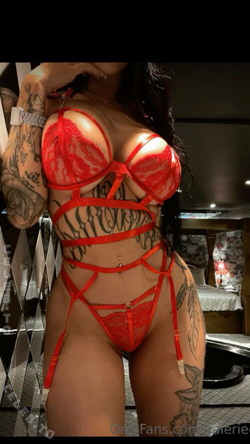 Valerie Cossette nude photo 2