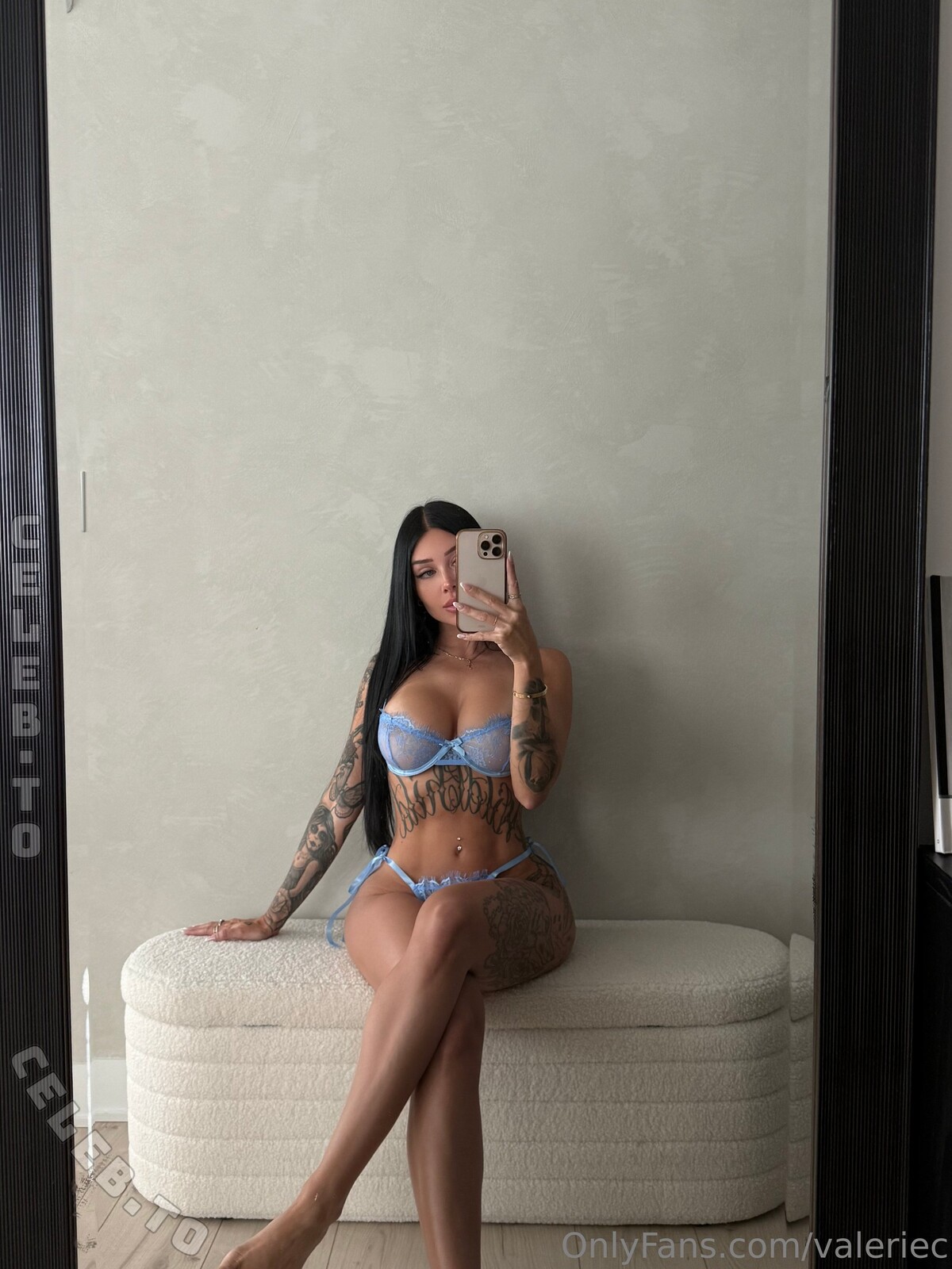 Valerie Cossette nude photo 1