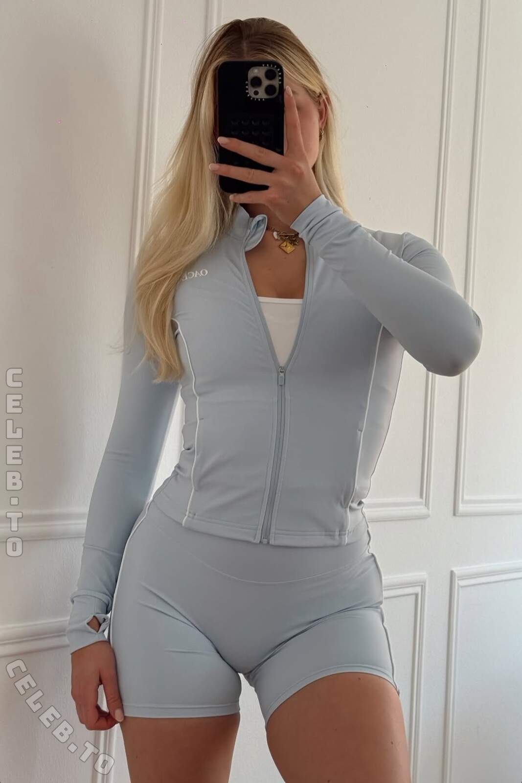 Vallixpauline nude photo 1