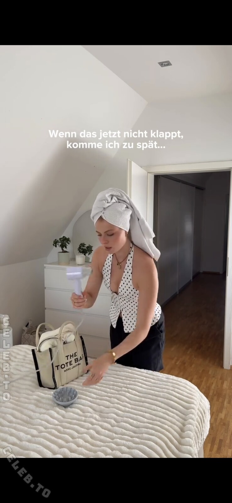 Vallixpauline nude photo 1