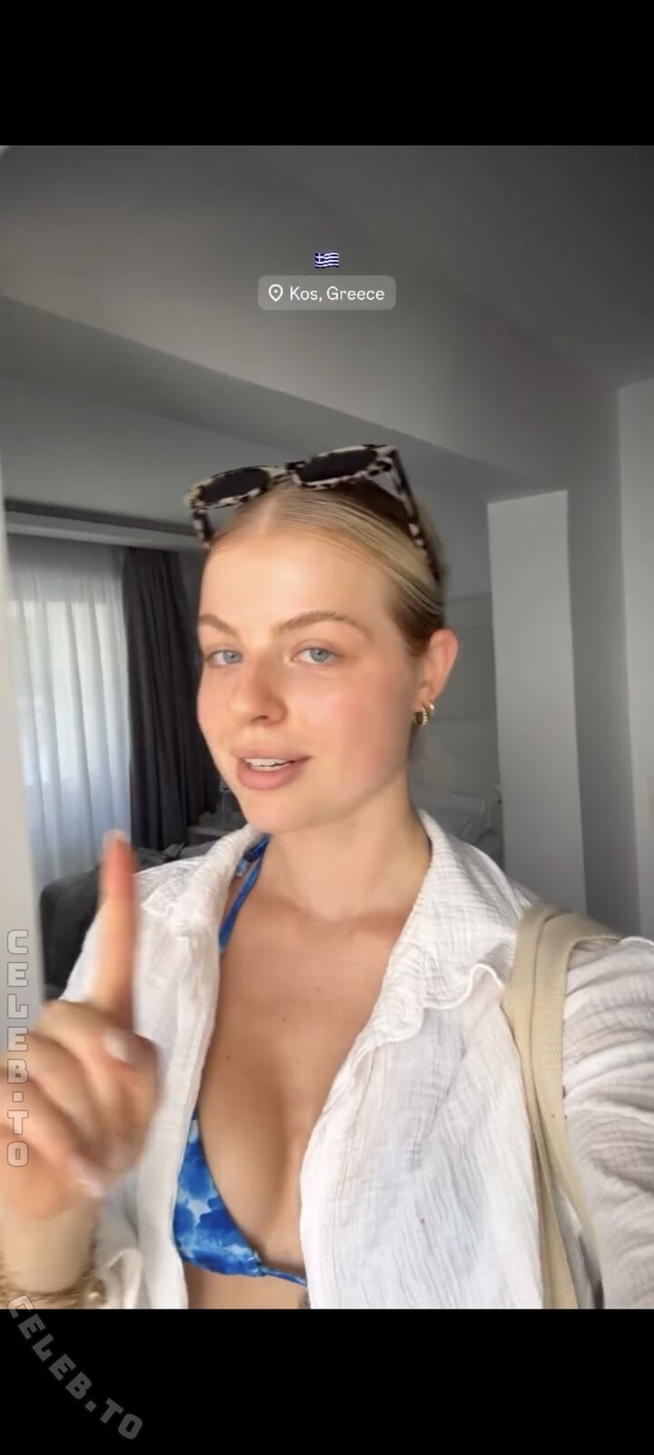 Vallixpauline nude photo 3