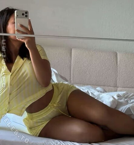 valonaash nude photo 77