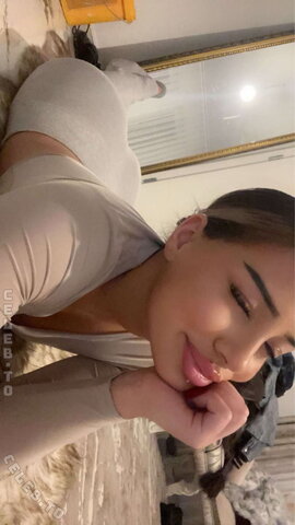 valonaash nude photo 88