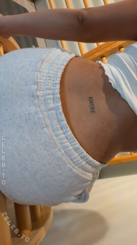 valonaash nude photo 208