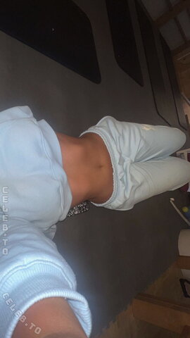 valonaash nude photo 102