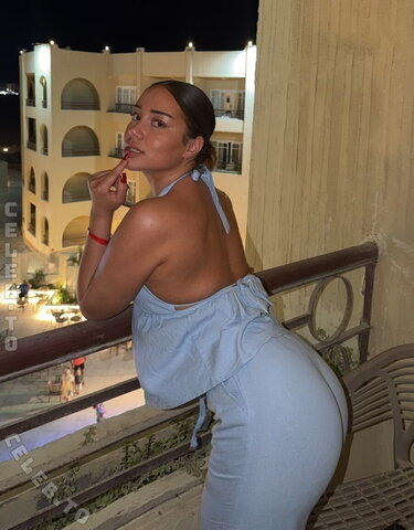 valonaash nude photo 53