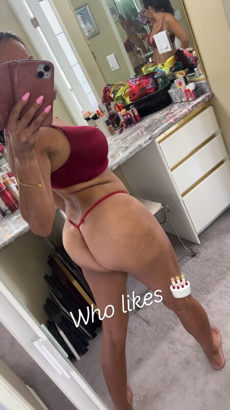 Vancitymami nude photo 10