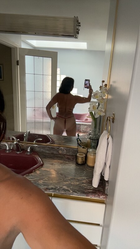 Vancitymami nude photo 15