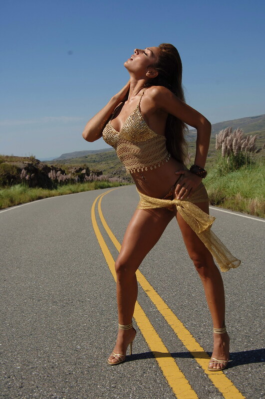 Vanessa Adriazola nude photo 10