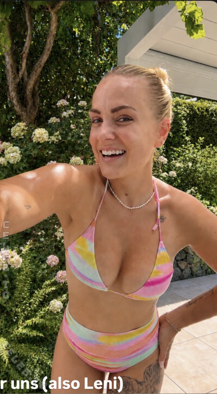 Vanessa Blumenthal nude photo 1