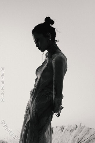 Vanessa Kunz photo 1