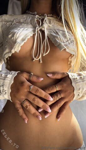 Vanessa Liebe photo 2