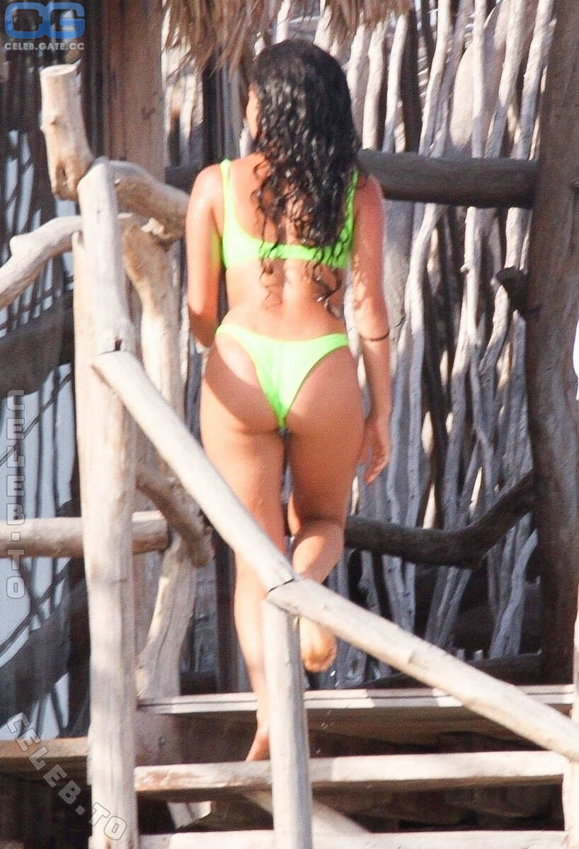 Vanessa Morgan nude photo 3