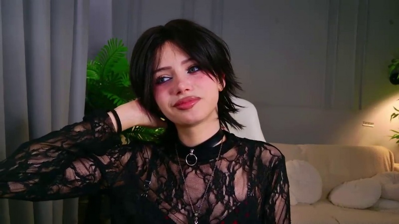 Vanessa nude photo 2