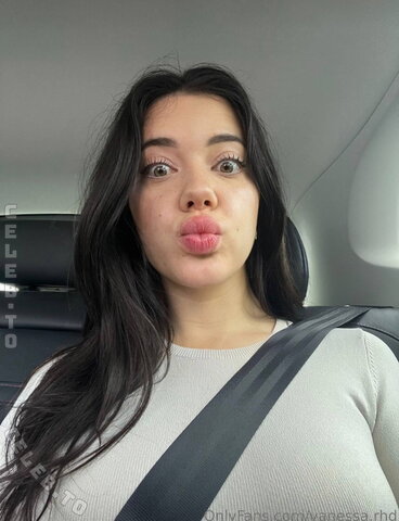 Vanessa.rhd nude photo 1301