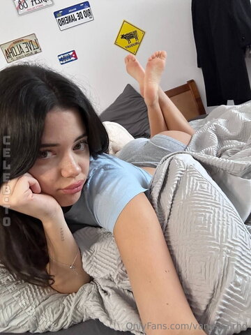 Vanessa.rhd nude photo 398