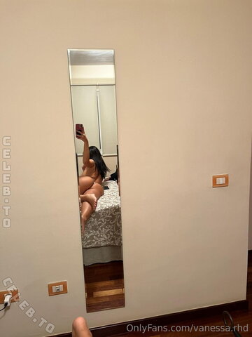 Vanessa.rhd nude photo 212