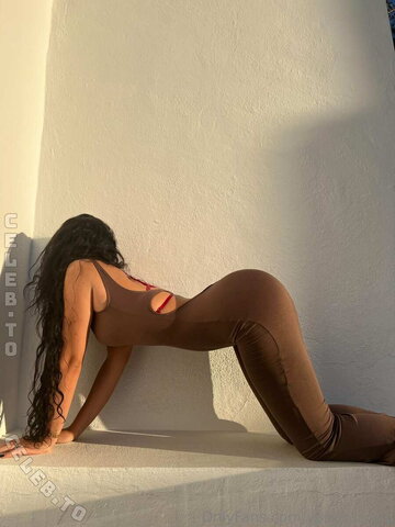 Vanessa.rhd nude photo 176