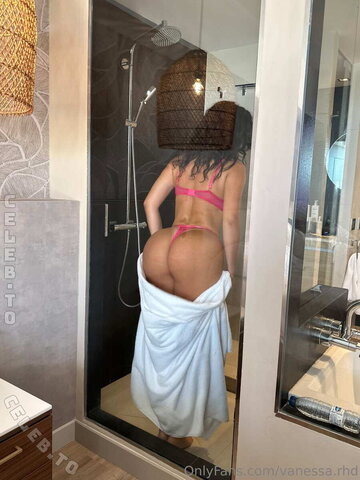 Vanessa.rhd nude photo 161