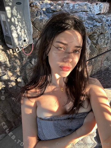 Vanessa.rhd nude photo 129