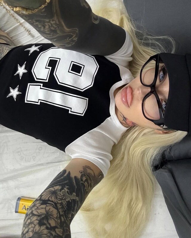 vanillashwty nude photo 1